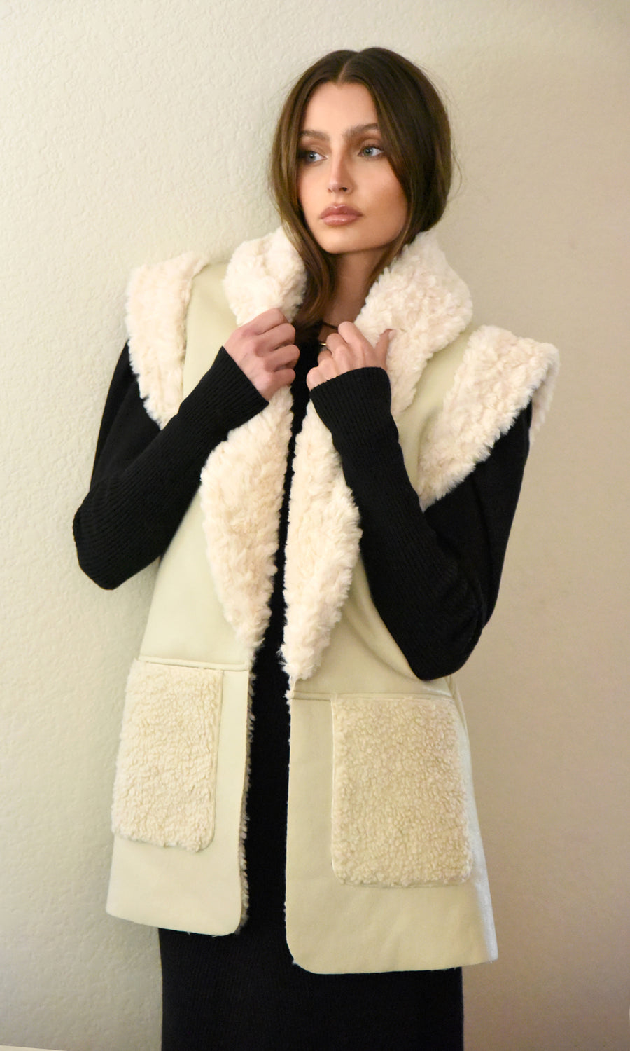 Riley Faux Fur Leather Vest in Ecru