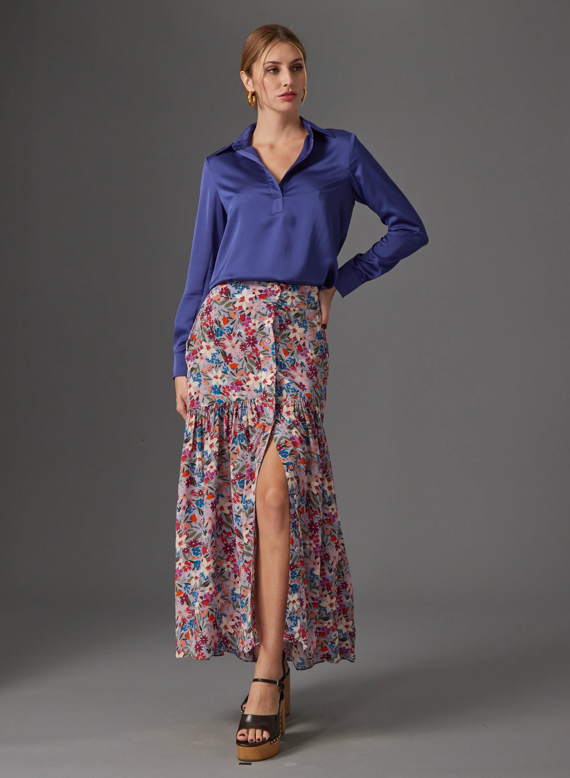 Lia Blouse in Navy