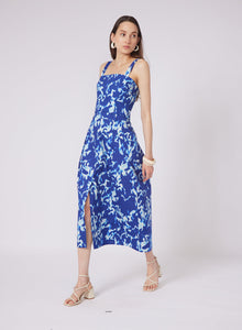 Kylian Top in Waves