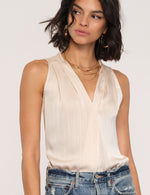 Load image into Gallery viewer, Nolita Top in Ivory
