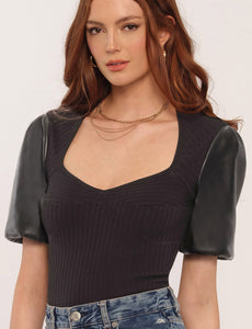 Leora Top in Black