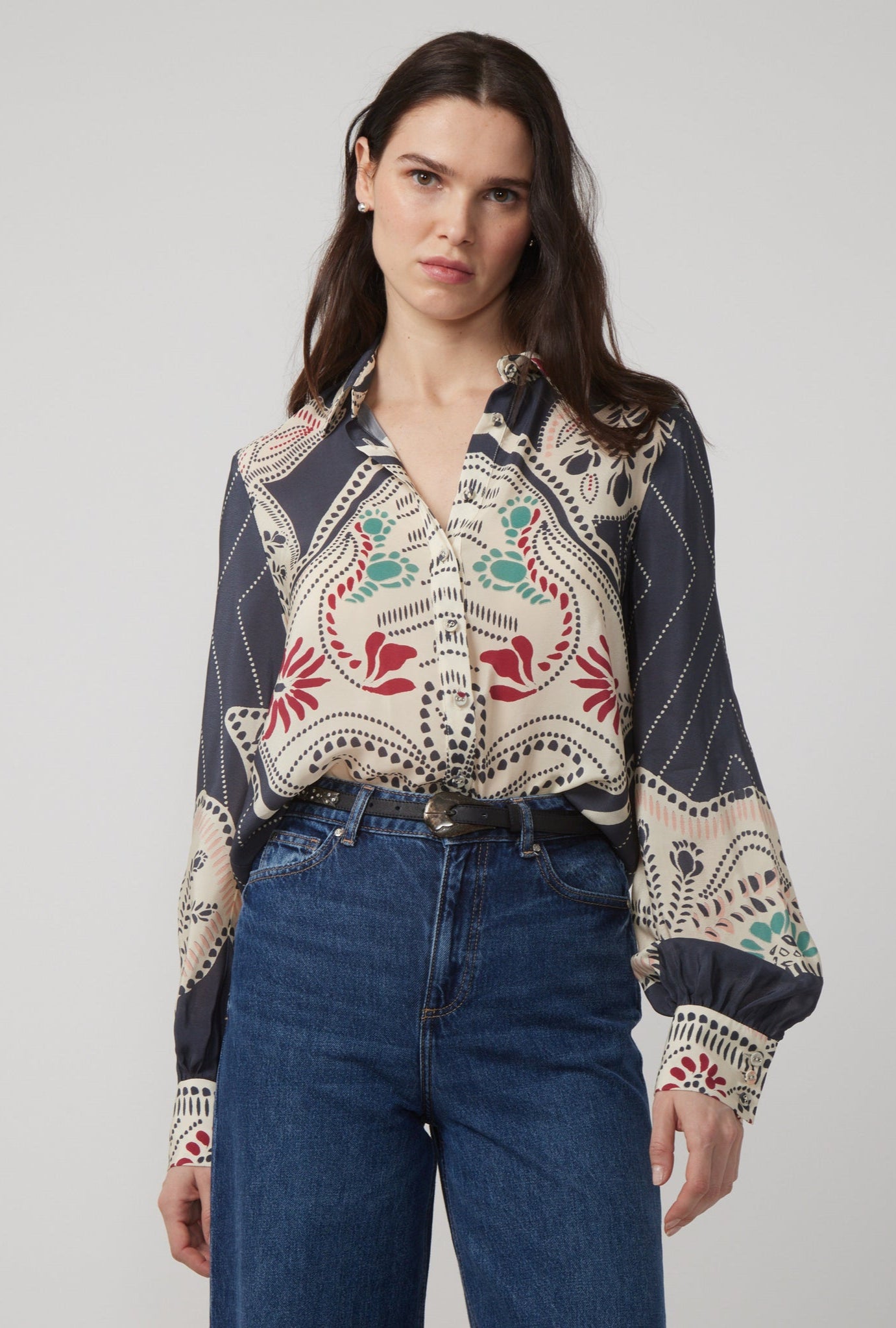 Lara Blouse in Winding River