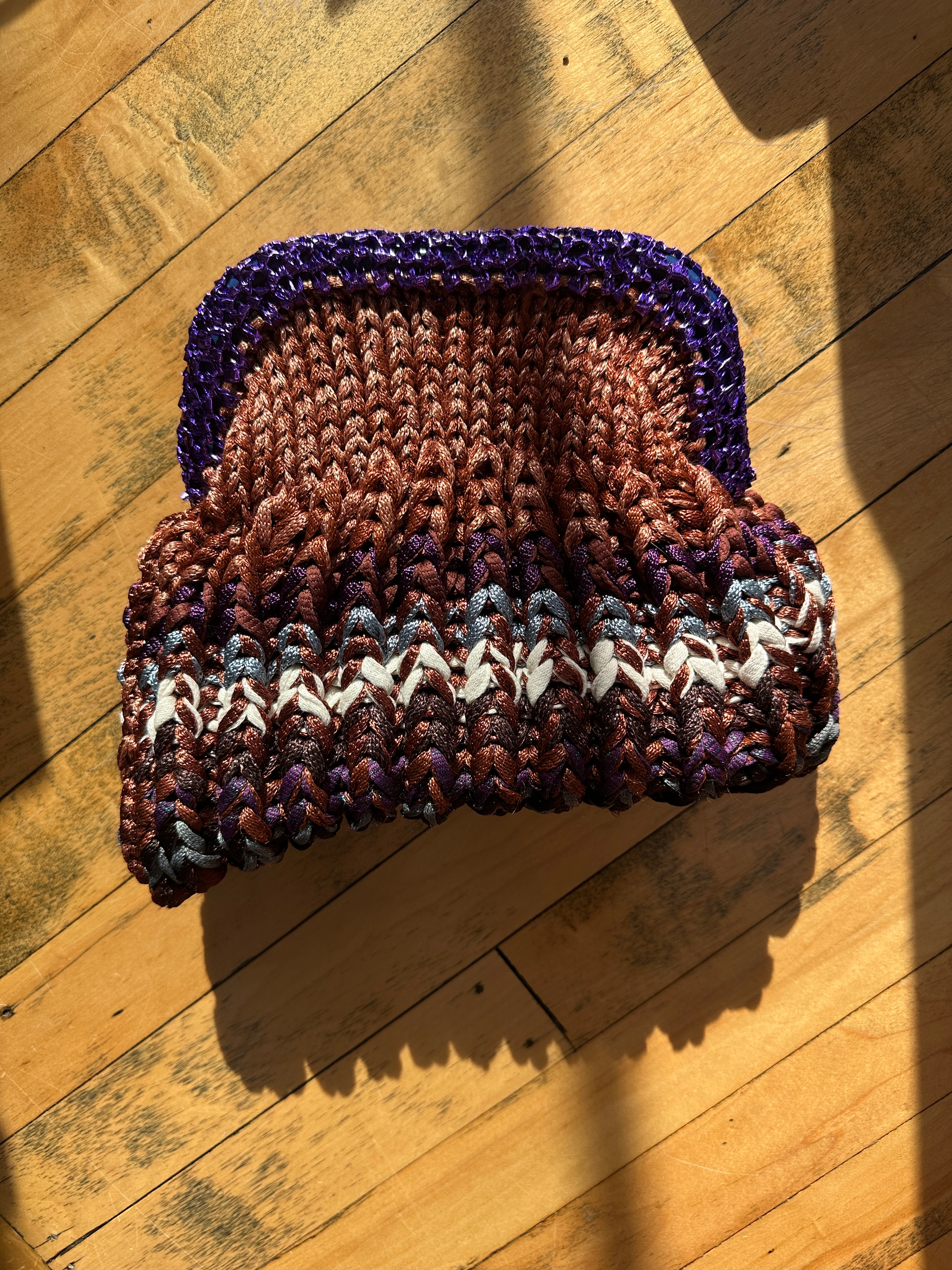 Sis Clutch in Grape/Bronze