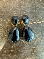 Load image into Gallery viewer, Cuba Clip Earrings in Black
