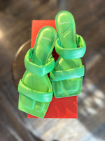 Load image into Gallery viewer, Phoebe Slide Sandal in Grass Green
