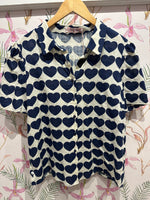 Load image into Gallery viewer, Love Me Do Shirt in Navy

