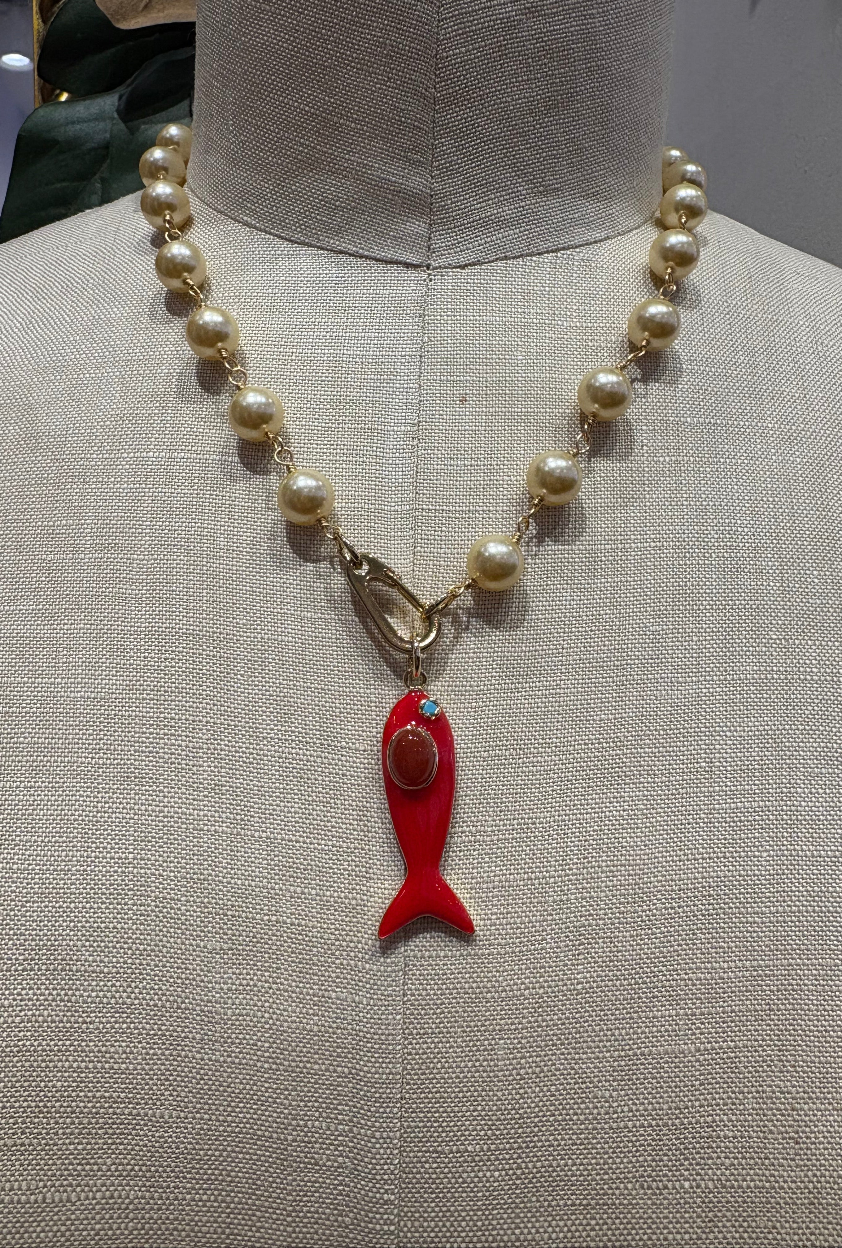 Fish on a Hook Necklace in Champagne w/ Red Fish
