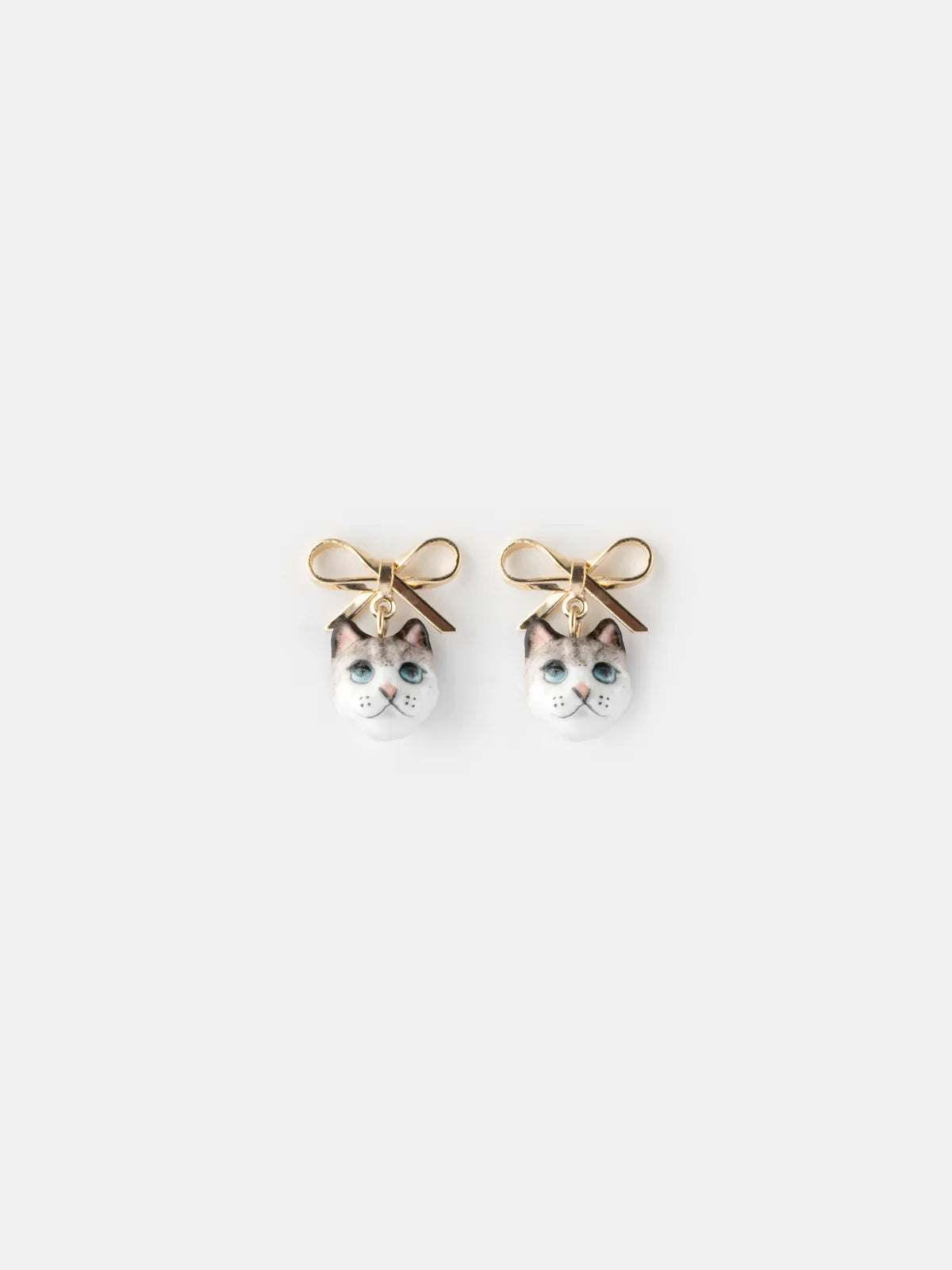 Bow and Ragdoll Cat Head Stud Earrings