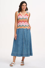 Load image into Gallery viewer, Rosy V-Neck Knit Vest in Cream Chevron
