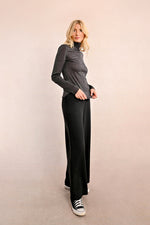Load image into Gallery viewer, Knitted Thin Turtleneck in Charcoal
