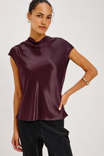 Load image into Gallery viewer, Loretta Top in Wine
