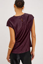 Load image into Gallery viewer, Loretta Top in Wine
