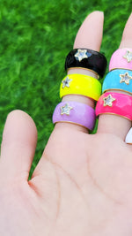 Load image into Gallery viewer, Gold Plated CZ Star Enamel Ring in Black

