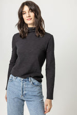Load image into Gallery viewer, Shirttail Hem Funnel Neck in Black
