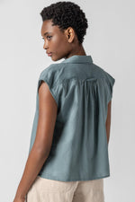 Load image into Gallery viewer, Short Sleeve Button Down in Vine
