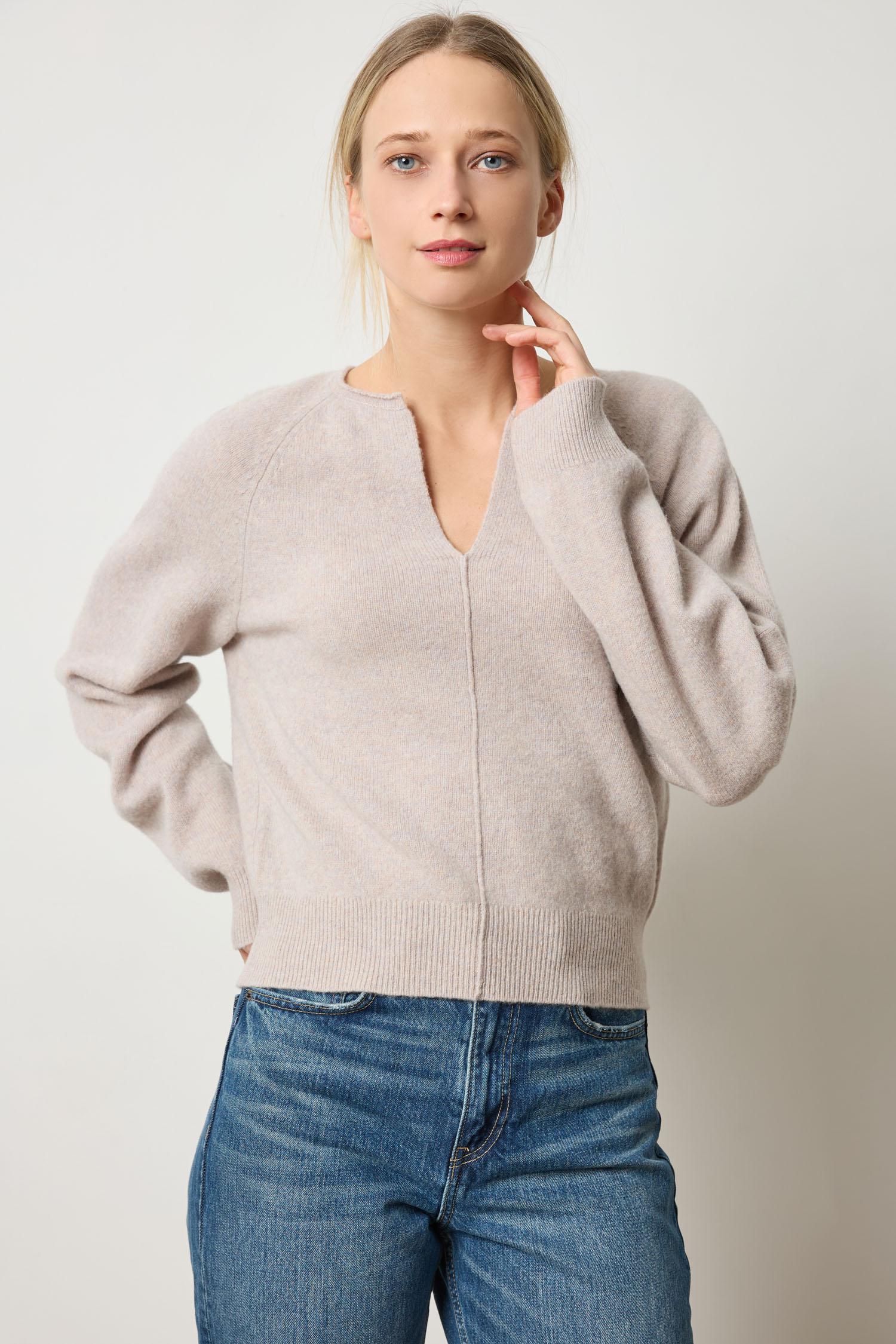 Split Neck Raglan Pullover in Quartz