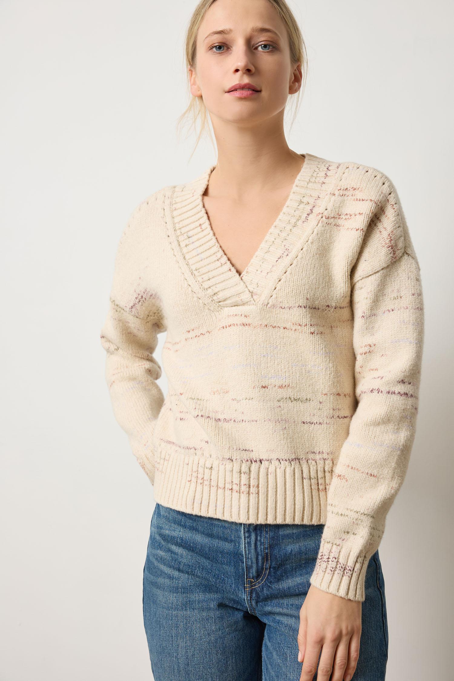 Oversized V-Neck Sweater in Eggshell Combo