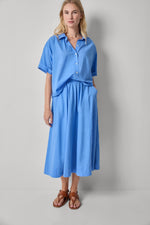 Load image into Gallery viewer, Elbow Sleeve Button Down in Ultramarine
