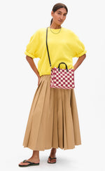 Load image into Gallery viewer, Petit Summer Simple Tote in Plummy/Cream Mini Crochet Checker
