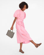 Load image into Gallery viewer, Petit Summer Simple Tote in Black/Cream Crochet Mini Checker
