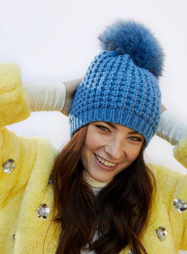 Classic Beanie with Faux Fur Pom in Blue