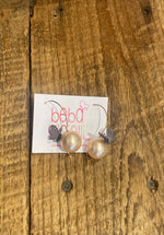 Load image into Gallery viewer, Large Ball Earrings in Champagne Pearl with Graphite Butterfly
