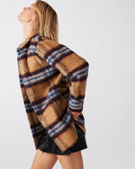Load image into Gallery viewer, Eldridge Shirt Jacket in Cream Multi
