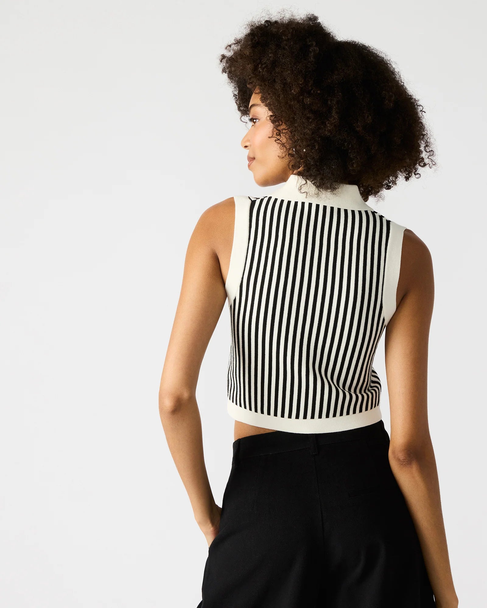 Amery Sweater Vest in Black/White