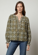 Load image into Gallery viewer, Audette Blouse in Hunter Green
