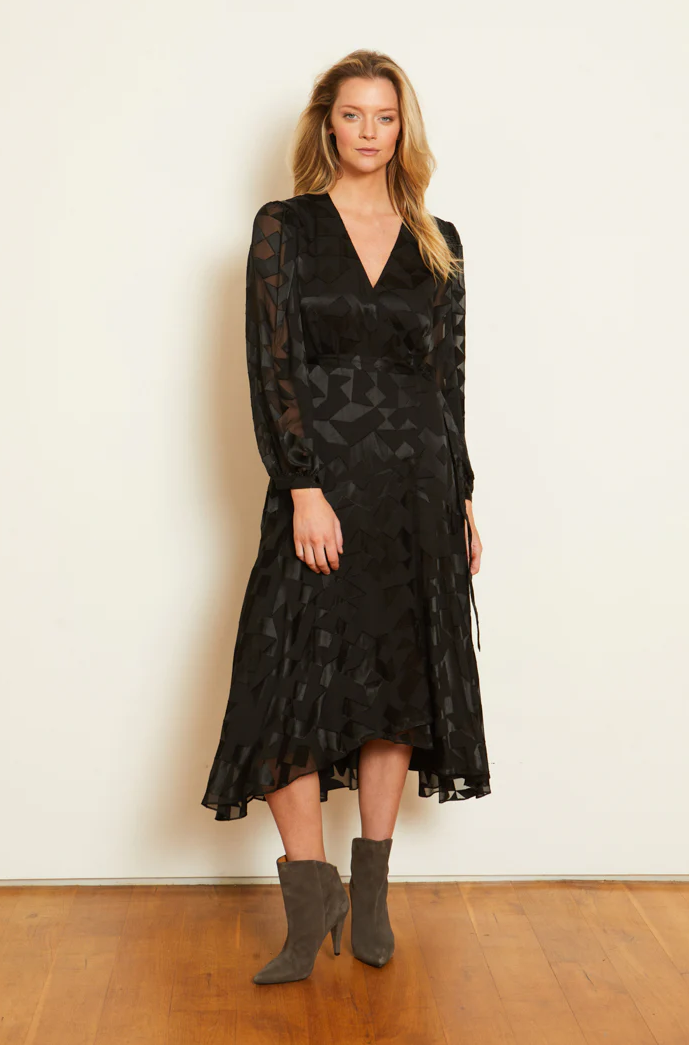 Moon Maxi in Black Geo Burnout