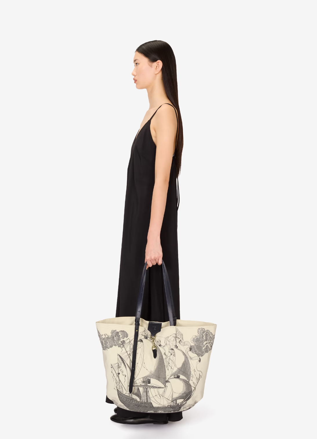 Canvas Shopping Bag in Des Rives Et Des Reves Night