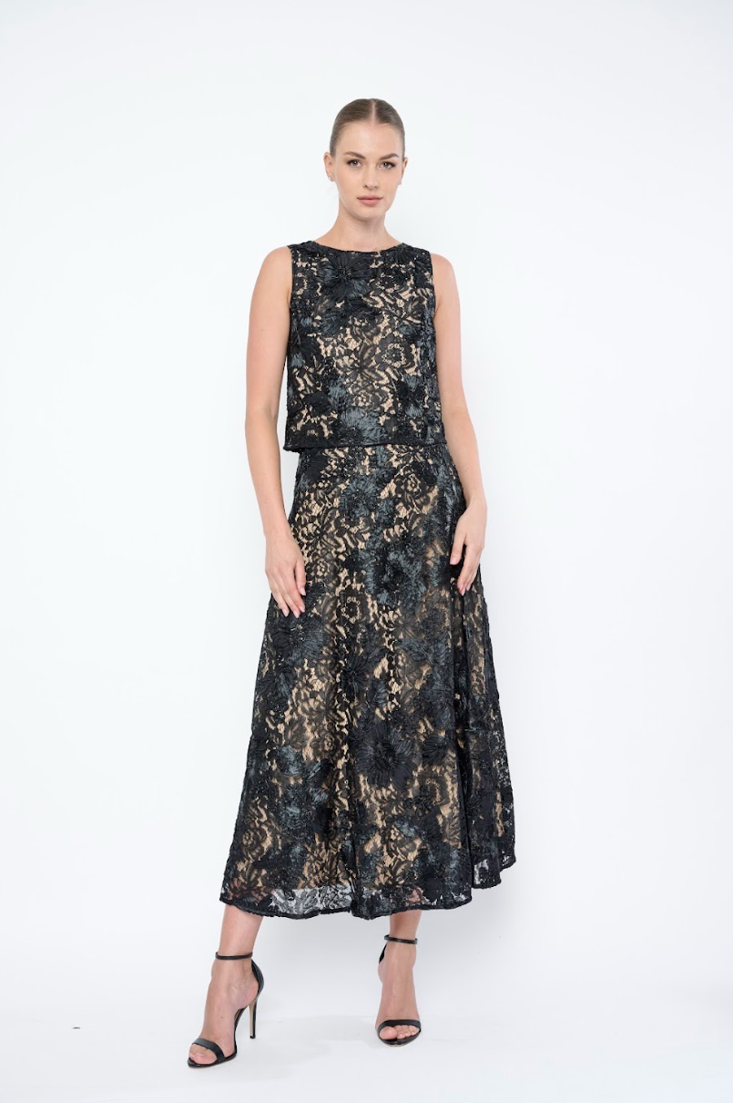 Bello Top in Elderberry Lace