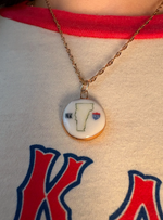 Load image into Gallery viewer, Noah Kahan "Mess" I-89 VT Charm on Gold Singapore Chain
