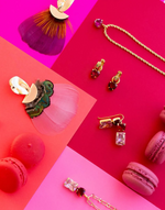 Load image into Gallery viewer, Rope Chain Heart Charm Necklace in Fuchsia
