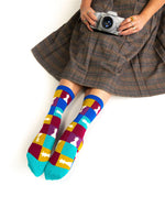 Load image into Gallery viewer, 90s Colorblock Chess Sheer Crew Sock
