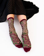 Load image into Gallery viewer, Serpentine Floral Black Sheer Crew Sock
