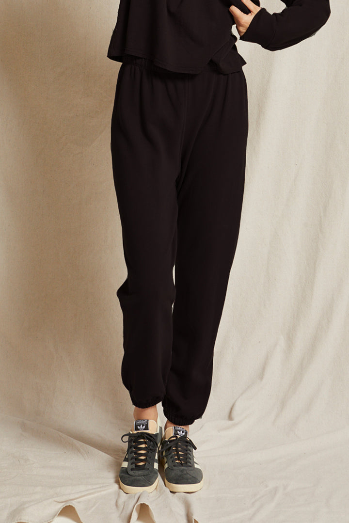 Fleetwood Inside Out Fleece Jogger in True Black