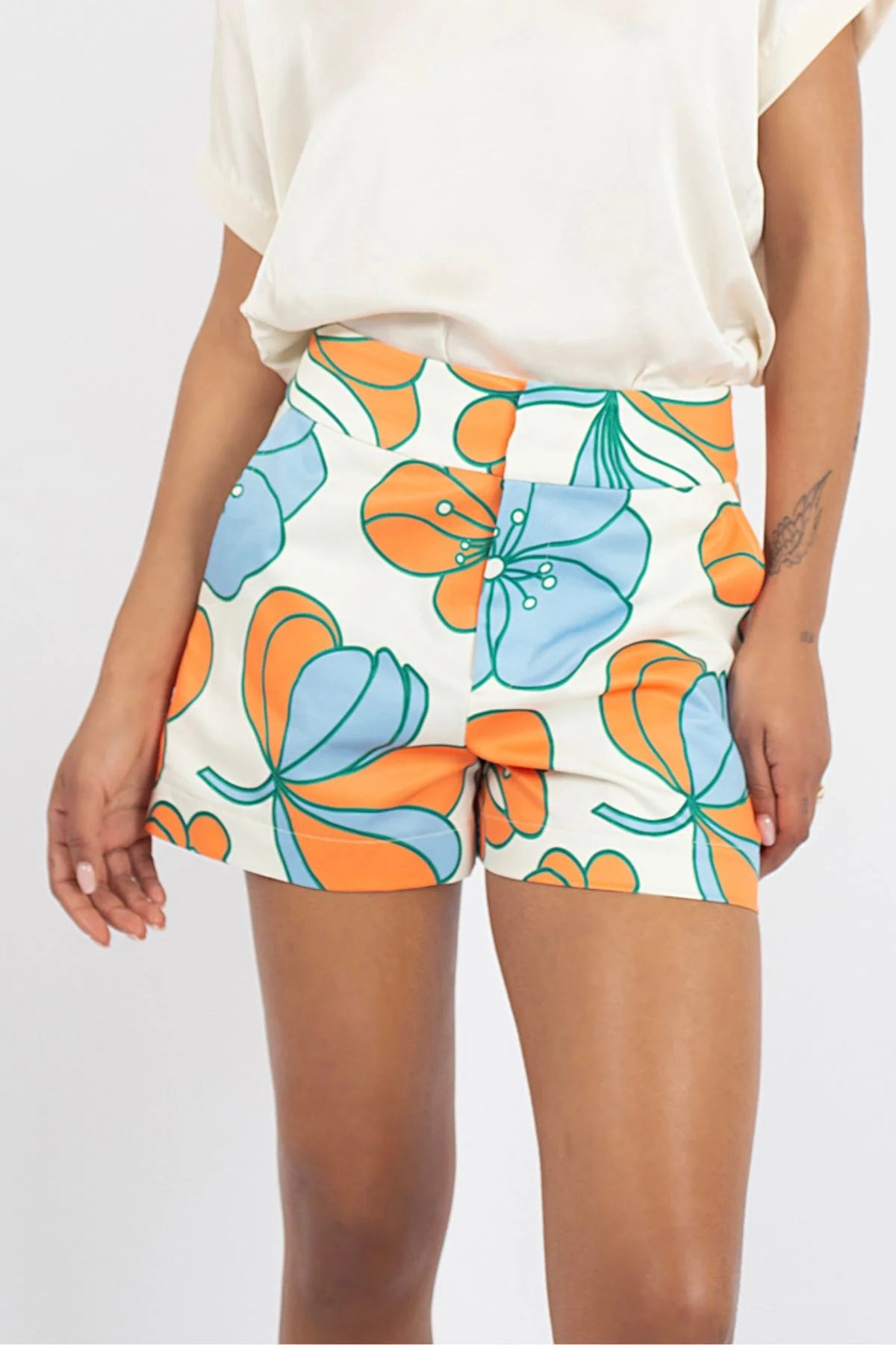 The Bold Betty Shorts in White