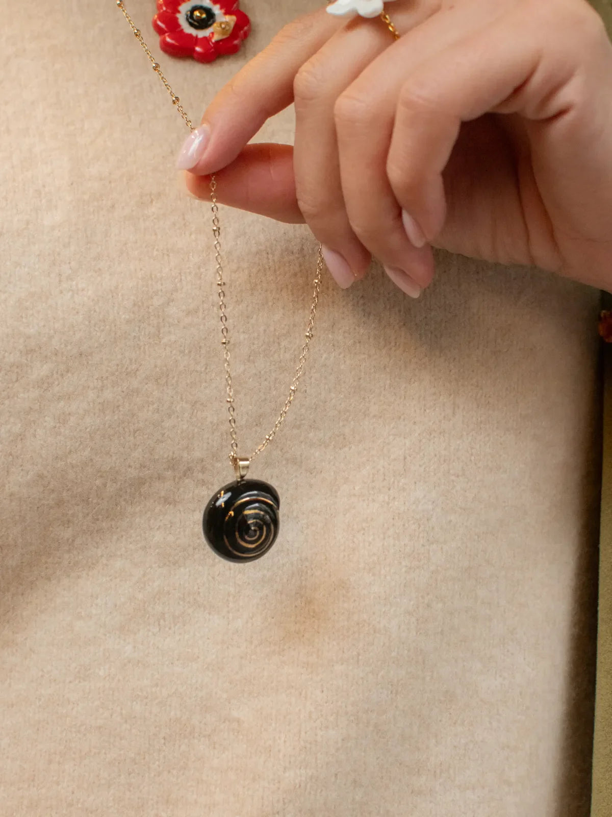 Black Snail Long Necklace