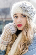 Load image into Gallery viewer, Felt Flower Headband in Natural

