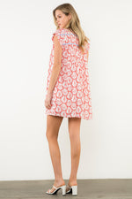 Load image into Gallery viewer, Flutter Sleeve Shell Print Dress in Red
