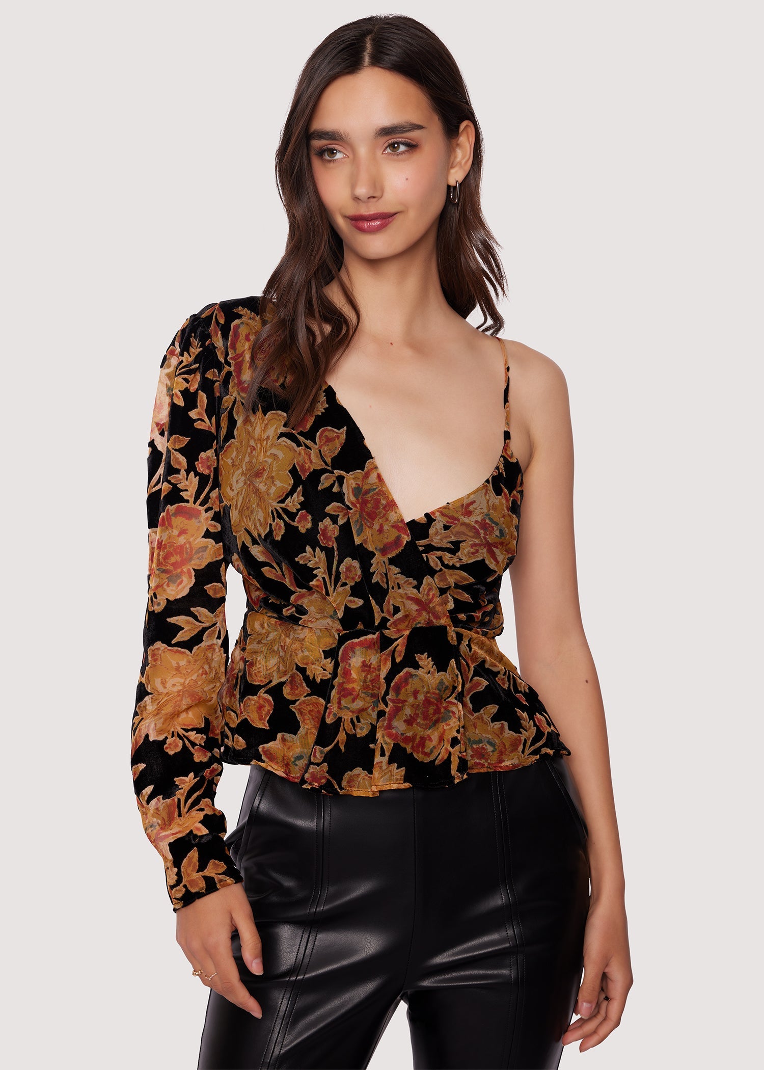 Cabin Hideaway Top in Black Floral