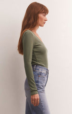 Load image into Gallery viewer, Sirena Rib Long Sleeved Tee in Evergreen

