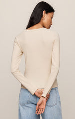 Load image into Gallery viewer, Greyson Scoop Long Sleeve Tee in Chalk
