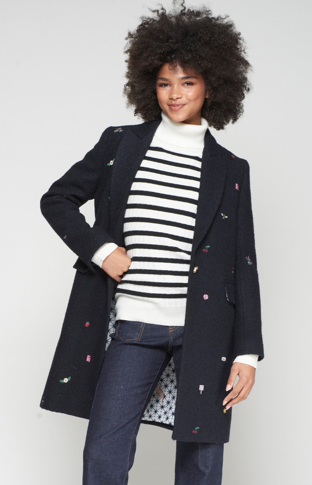 Aricia Mini Embroidery Wool Long Coat in Navy