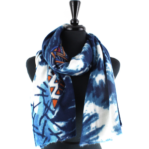 Bewildering Scarf in Blue