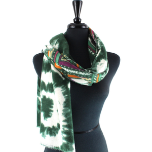 Bewildering Scarf in Green
