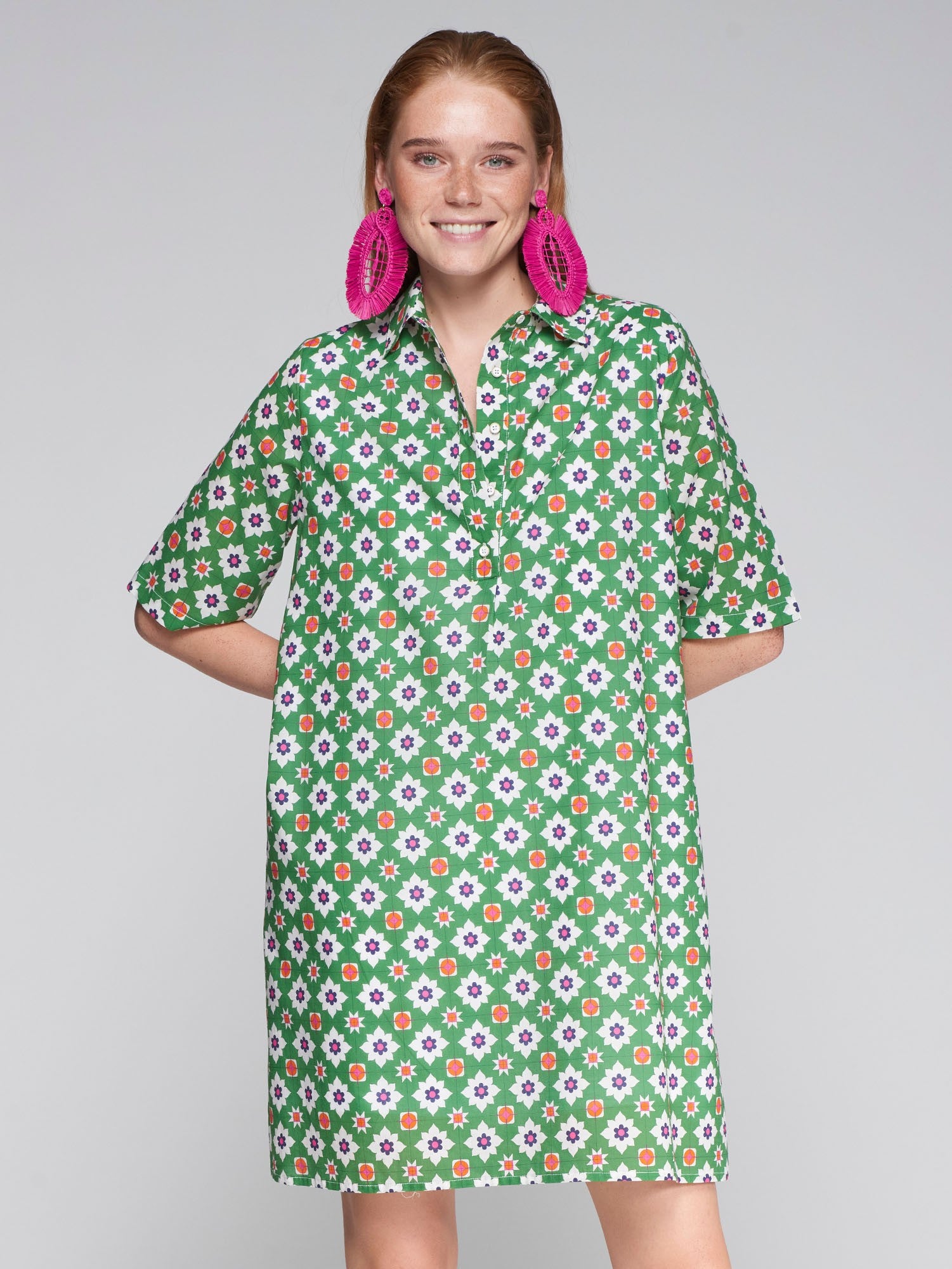 Tyanna Dress in Geometrico Verde Rosa