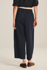 Load image into Gallery viewer, Easton Pant in Black
