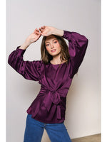 Load image into Gallery viewer, Sura Popover Top in Plum
